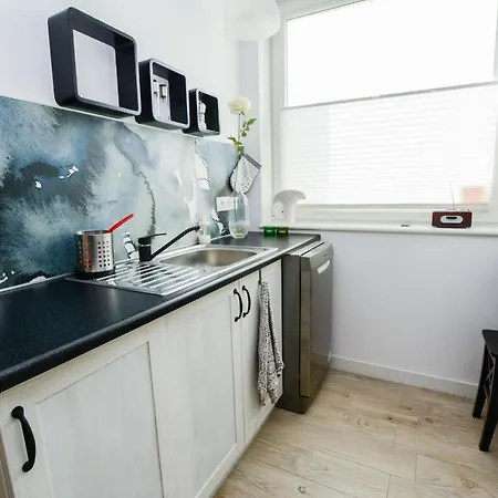 Dwupoziomowy 3city W Gdyni Z Biurkiem I Balkonem By Renters شقة