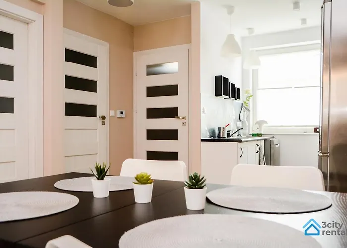 Dwupoziomowy 3city W Gdyni Z Biurkiem I Balkonem By Renters Apartamento Gdynia